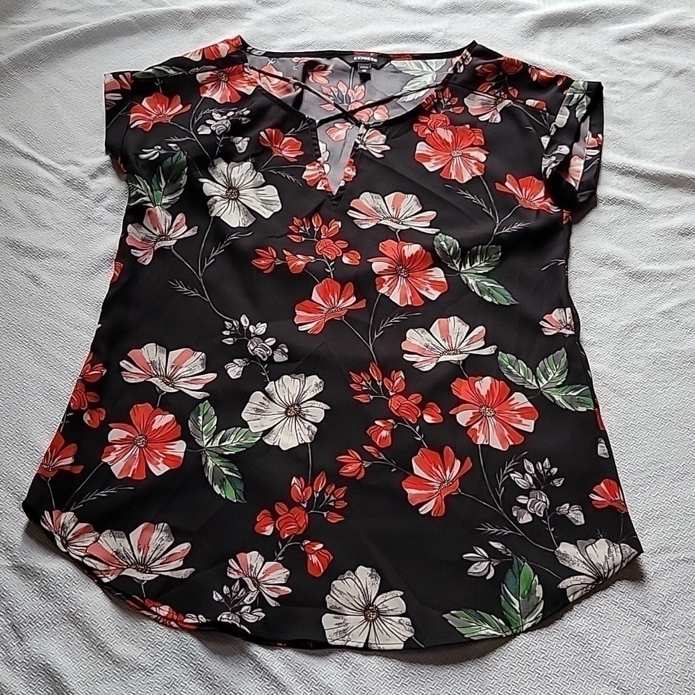 EXPRESS Black Red Floral V-neck Blouse Top XS Mint Condition